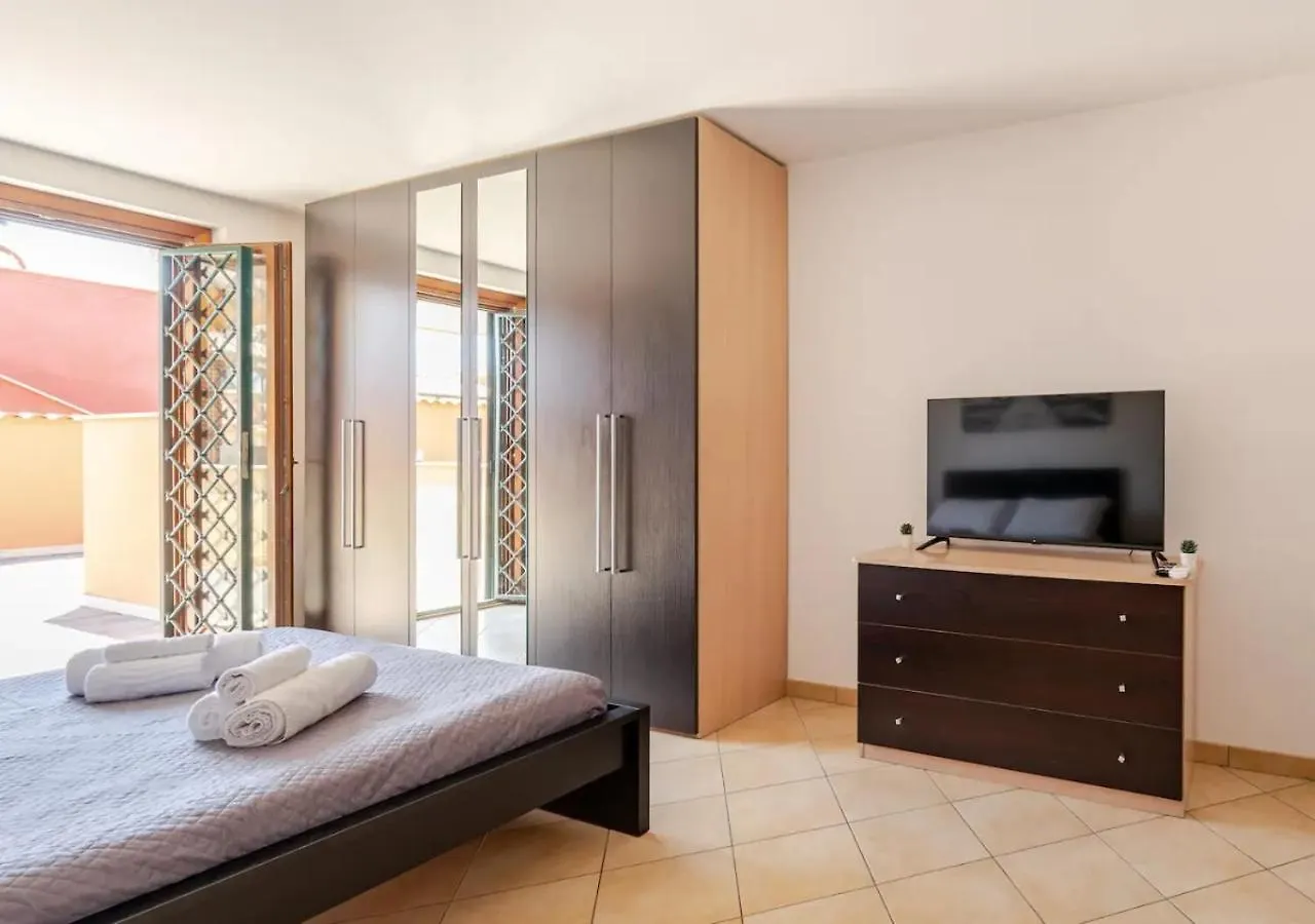 Garden Villa - Free Parking, Wi-Fi E Netflix Holiday home Fiumicino