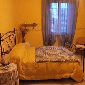Il Casaletto Di Laura Couette-café